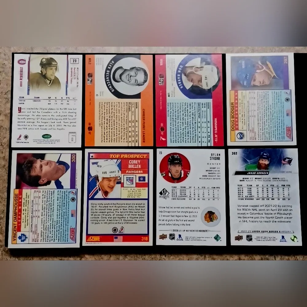 NHL hockey trading cards. 20 cards! Diverse collection of players w/stats. NWT.